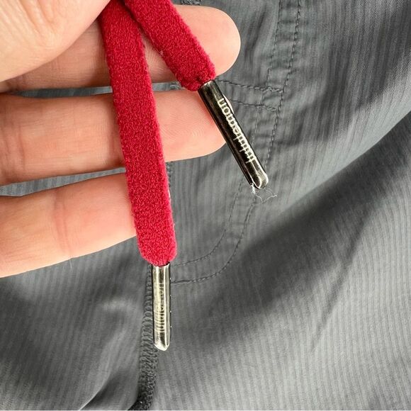 Lululemon Men’s Core Shorts Linerless Grey Pinstripe Large - Picture 7 of 11